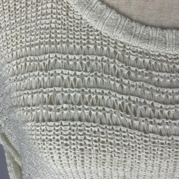 H & M sweater - Picture 5 of 6